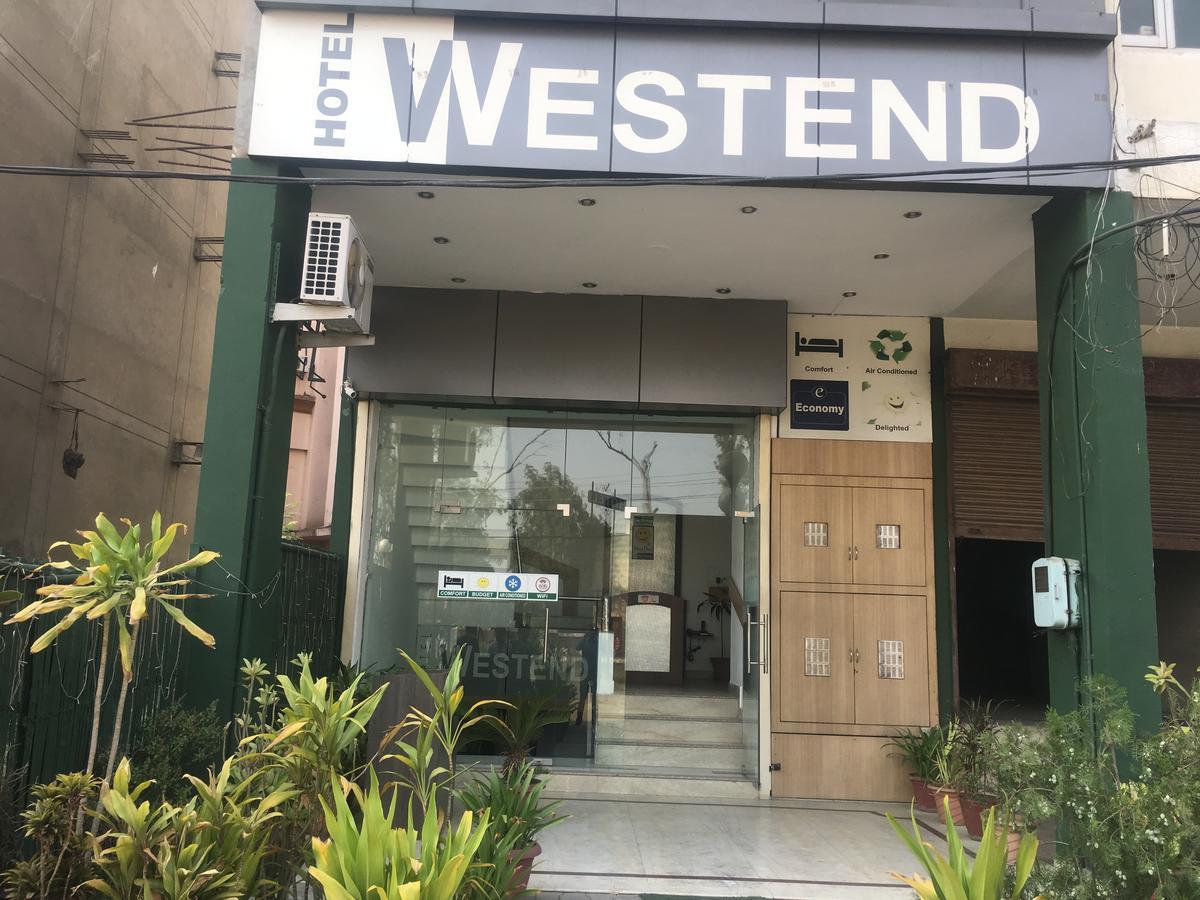 Hotel Westend Jalandhar Eksteriør bilde